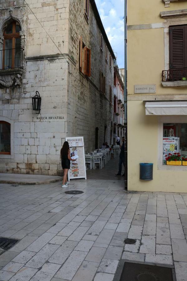 Val & Mar Studio Apartment Zadar Exterior photo