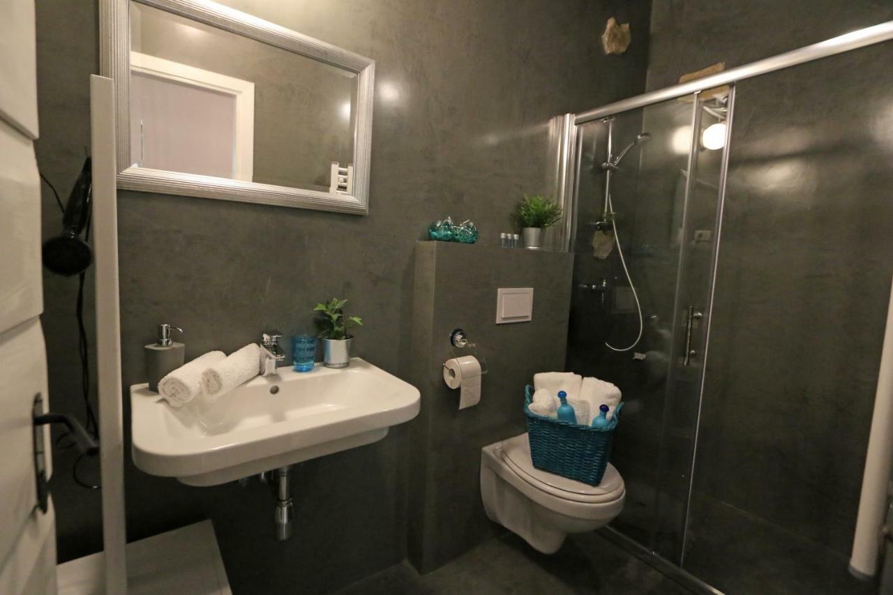 Val & Mar Studio Apartment Zadar Exterior photo